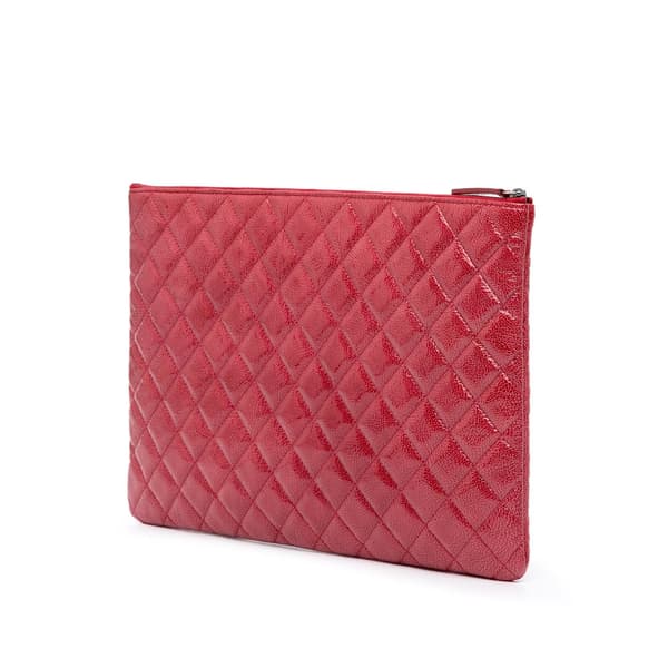 Pre-owned Chanel Large Quilted Patent O Case Clutch Red