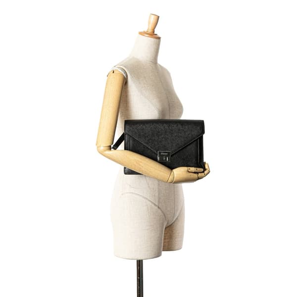 Pre-owned Burberry Leather Clutch Black