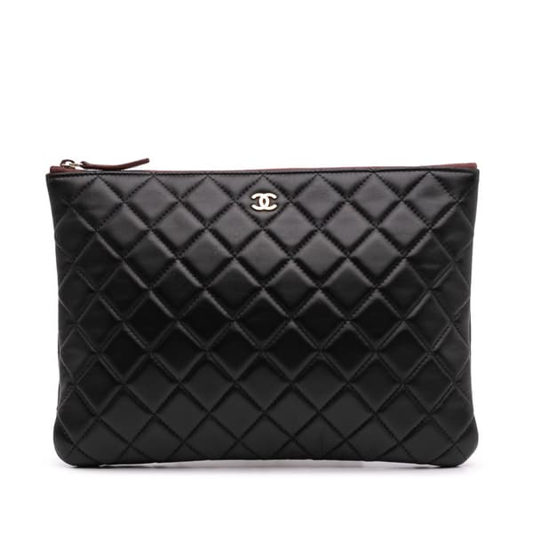 Pre-owned Chanel Medium Quilted Lambskin O Case Clutch Black