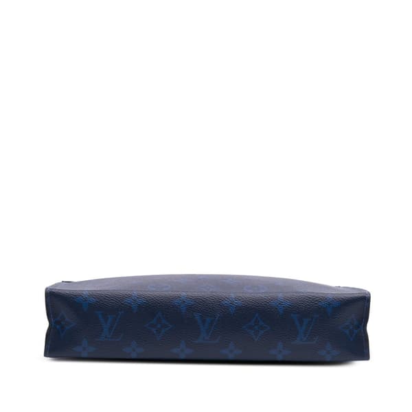 Pre-owned Louis Vuitton Monogram Taigarama Pochette Voyage MM Blue