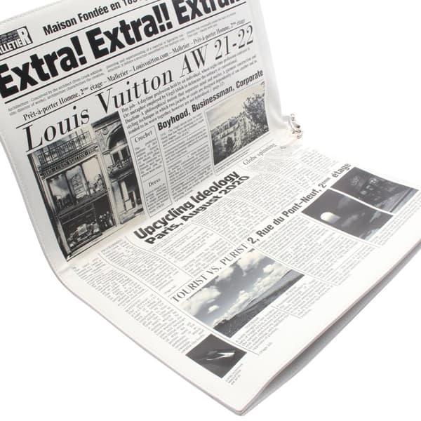 Pre-owned Louis Vuitton Leather Everyday LV Newspaper Pouch White
