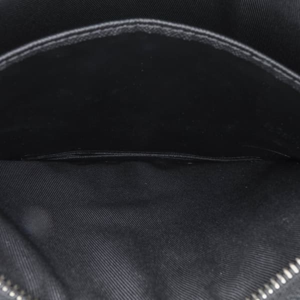 Pre-owned Louis Vuitton Monogram Eclipse Reverse Pochette Voyage MM Gray