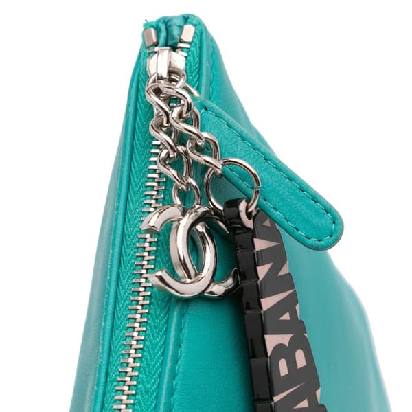 Pre-owned Chanel Medium Printed Lambskin Cuba La Habana O Case Clutch Blue