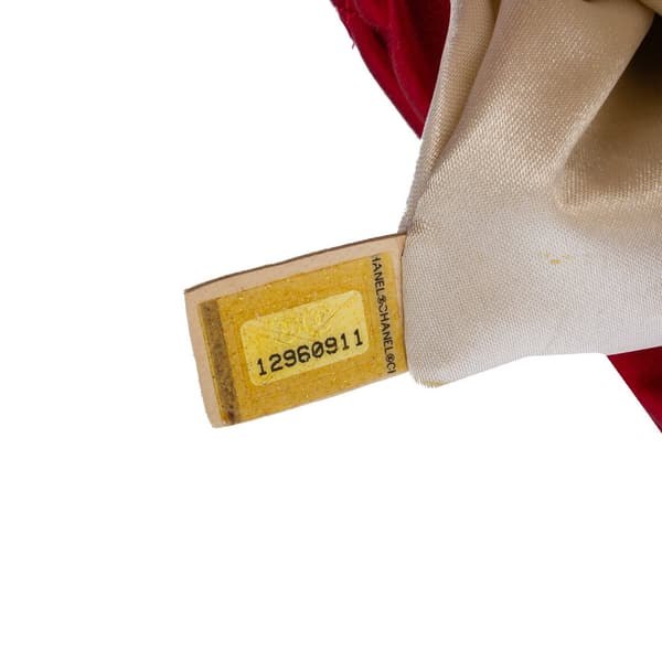 Pre-owned Chanel CC Quilted Satin Half Moon Flap Clutch Red