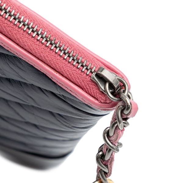 Pre-owned Chanel Medium Chevron Aged Calfskin Gabrielle Cosmetic Clutch Blue