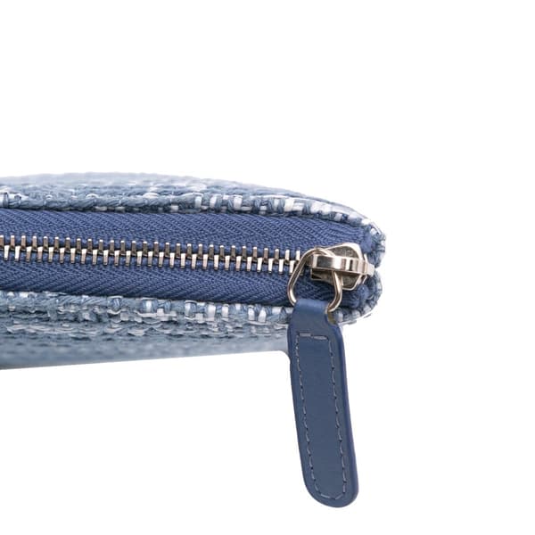 Pre-owned Chanel Large Tweed Deauville O Case Clutch Blue