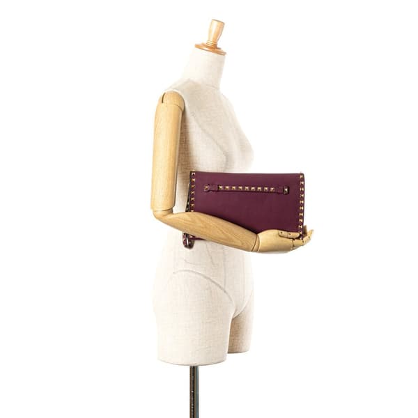 Pre-owned Valentino Nappa Rockstud Wristlet Clutch Purple