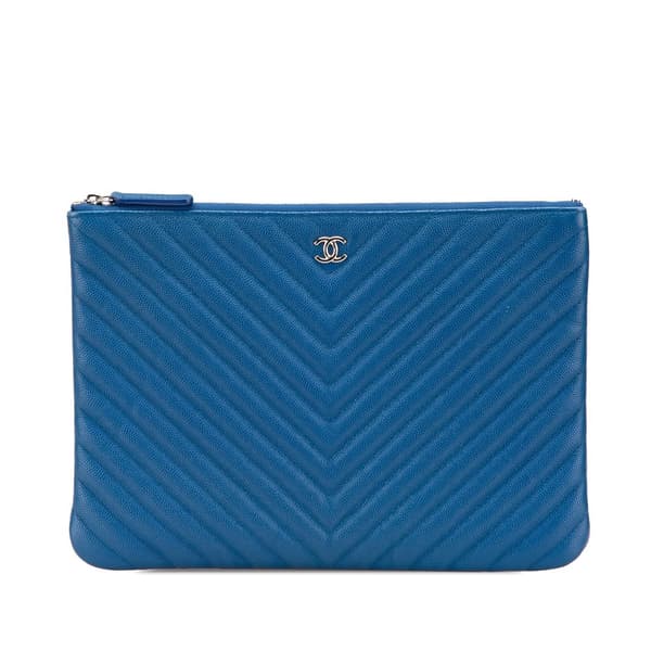 Pre-owned Chanel Medium CC Chevron Caviar O Case Clutch Blue