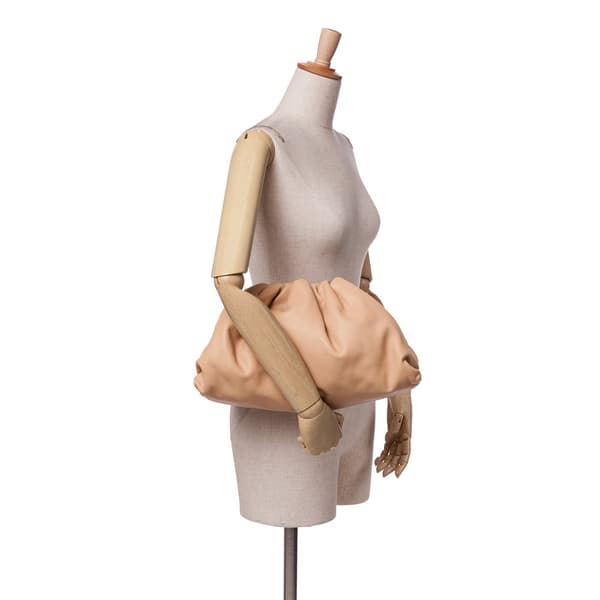 Pre-owned Bottega Veneta Lambskin The Pouch Brown