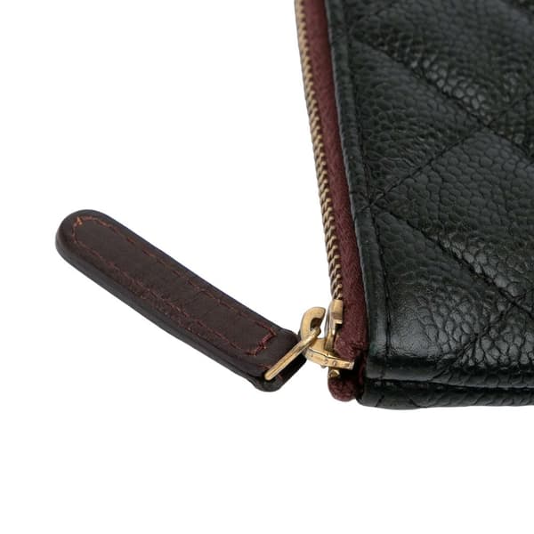 Pre-owned Chanel Large Quilted Caviar O Case Clutch Black