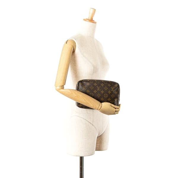 Pre-owned Louis Vuitton Monogram Trousse Toilette 23 Brown