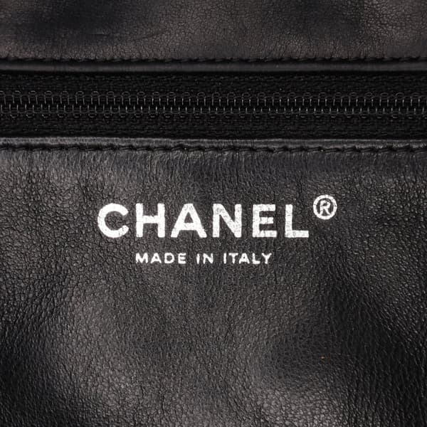 Pre-owned Chanel Reissue 2.55 Metallic Lambskin Roll Clutch Black