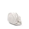 Miniatyrbillede 2 af 8: Pre-owned Bottega Veneta Lambskin The Pouch White