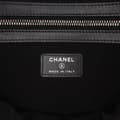 Miniatyrbilde 5 av 10: Pre-owned Chanel Large Diagonal Chevron Calfskin Tassel O Case Clutch Black