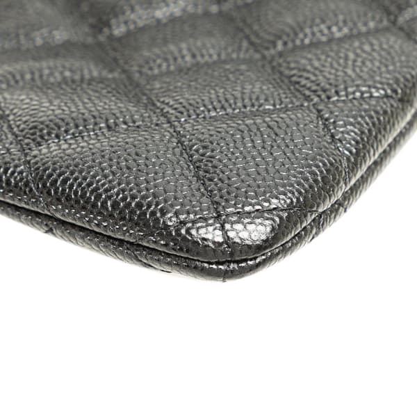 Pre-owned Chanel Small Quilted Caviar O Case Clutch Black