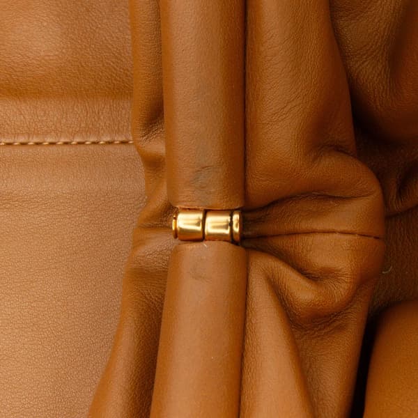 Pre-owned Bottega Veneta Lambskin The Pouch Brown