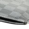 Miniatyrbillede 8 af 10: Pre-owned Louis Vuitton Damier Graphite Pochette Jour GM Black