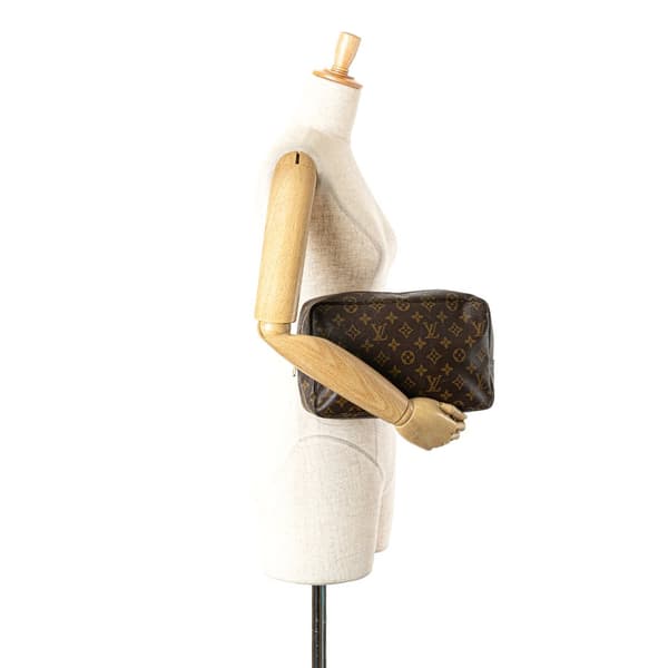 Pre-owned Louis Vuitton Monogram Trousse Toilette 28 Brown
