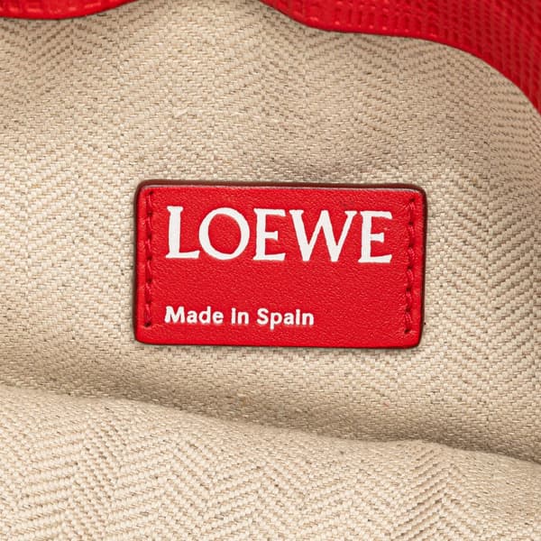 Pre-owned LOEWE Leather Anagram T Clutch Red