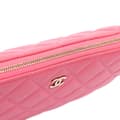 Miniatyrbilde 8 av 10: Pre-owned Chanel Medium Quilted Lambskin Casino Charms O Case Clutch Pink