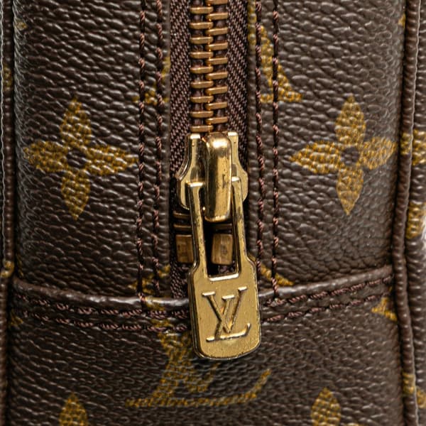 Pre-owned Louis Vuitton Monogram Trousse Toilette 23 Brown
