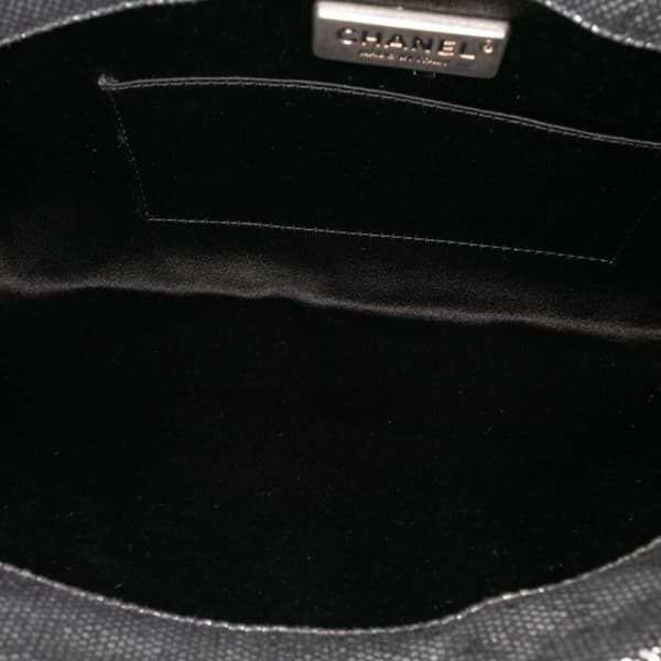 Pre-owned Chanel CC Quilted Metallic Calfskin Zip Clutch Silver