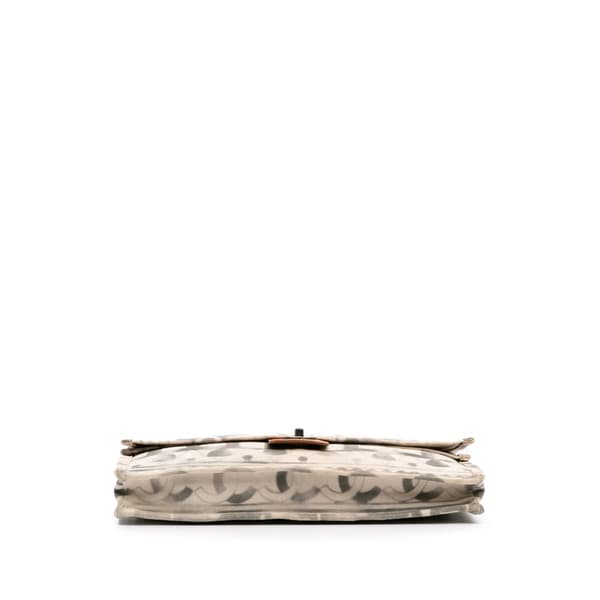 Pre-owned Chanel Canvas Iliad Flap Clutch White