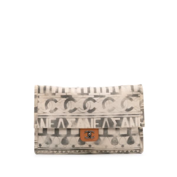 Pre-owned Chanel Canvas Iliad Flap Clutch White