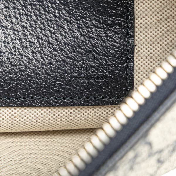 Pre-owned Gucci GG Supreme Interlocking G Clutch Brown