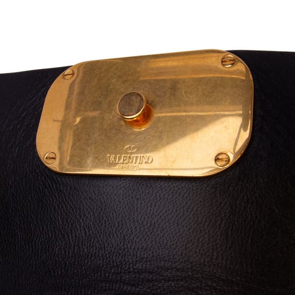 Pre-owned Valentino Leather VRing Clutch Pink