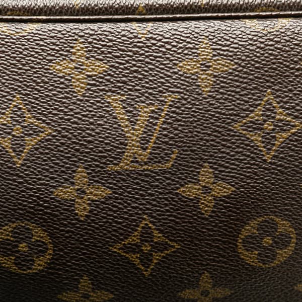 Pre-owned Louis Vuitton Monogram Trousse Toilette 23 Brown