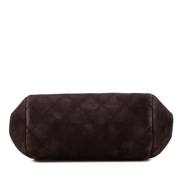 Pre-owned Chanel CC Quilted Suede Kiss Lock Clutch Brown