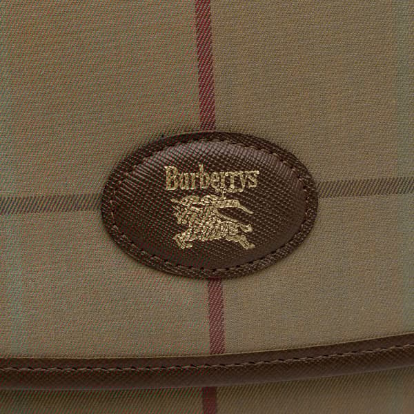 Pre-owned Burberry Vintage Check Nylon Clutch Brown