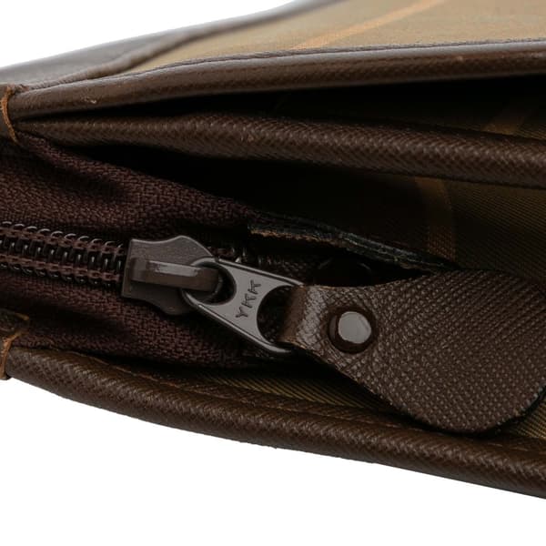 Pre-owned Burberry Vintage Check Nylon Clutch Brown