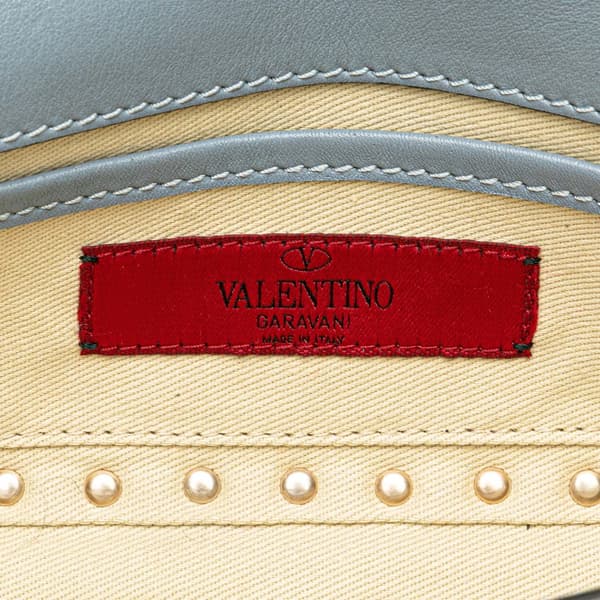 Pre-owned Valentino Nappa Rockstud Bangle Clutch Blue