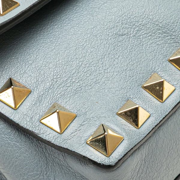 Pre-owned Valentino Nappa Rockstud Bangle Clutch Blue