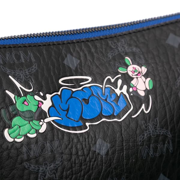 Pre-owned MCM Sambypen Haru Henry Kaiser Visetos Coated Canvas Clutch Black