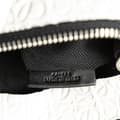 Miniatyrbillede 6 af 10: Pre-owned LOEWE Embossed Leather Anagram Repeat T Clutch White