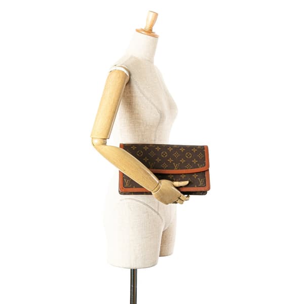 Pre-owned Louis Vuitton Monogram Pochette Dame GM Brown