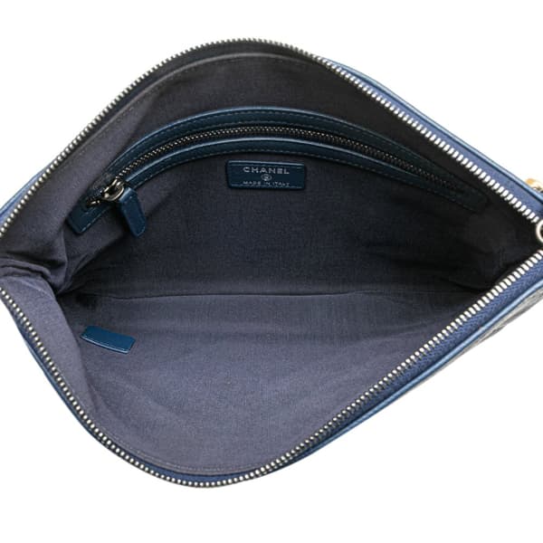 Pre-owned Chanel Medium Aged Calfskin Gabrielle O Case Clutch Blue