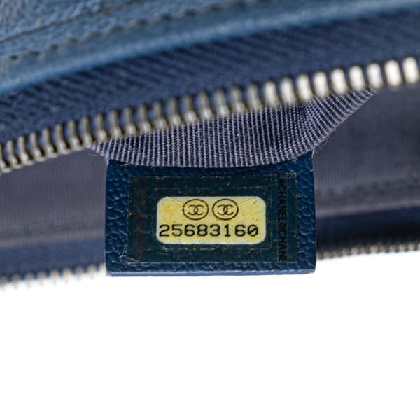 Pre-owned Chanel Medium Aged Calfskin Gabrielle O Case Clutch Blue