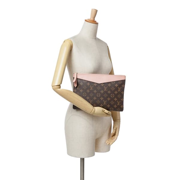 Pre-owned Louis Vuitton Monogram Daily Pouch Brown