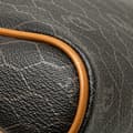 Miniatyrbillede 8 af 10: Pre-owned Dior Honeycomb Coated Canvas Clutch Black