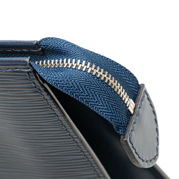 Pre-owned Louis Vuitton Epi Toiletry Pouch 26 Blue