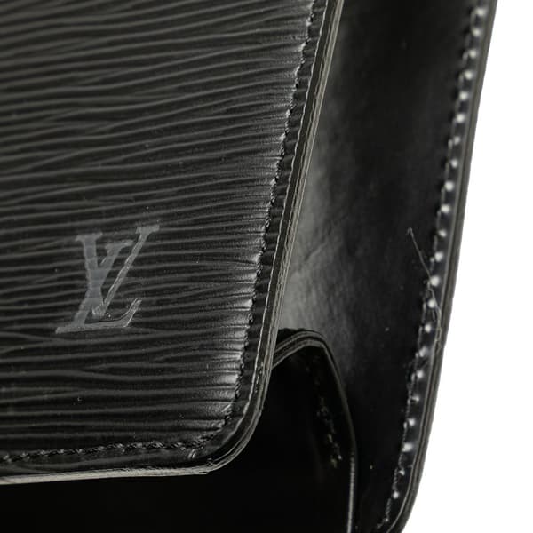 Pre-owned Louis Vuitton Epi Pochette Homme Black