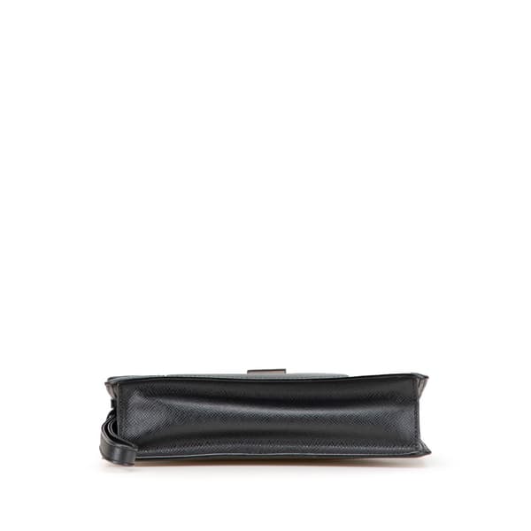 Pre-owned Louis Vuitton Taiga Selenga Black