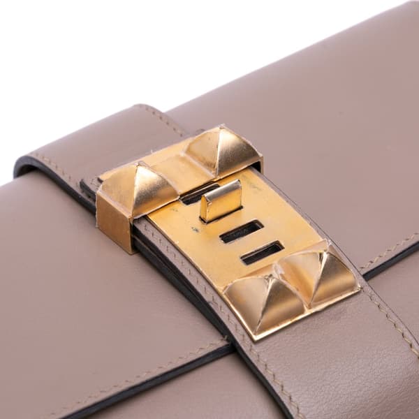 Pre-owned Hermès Swift Medor Clutch 23 Brown