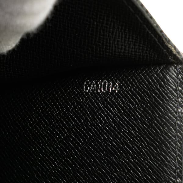 Pre-owned Louis Vuitton Taiga Selenga Black