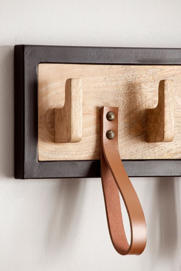 Rootz Modern Wall Knagerække - Knagerække - Hatteholder - Håndlavet - Naturligt træ - Sort metalramme - 60cm x 15cm x 6cm