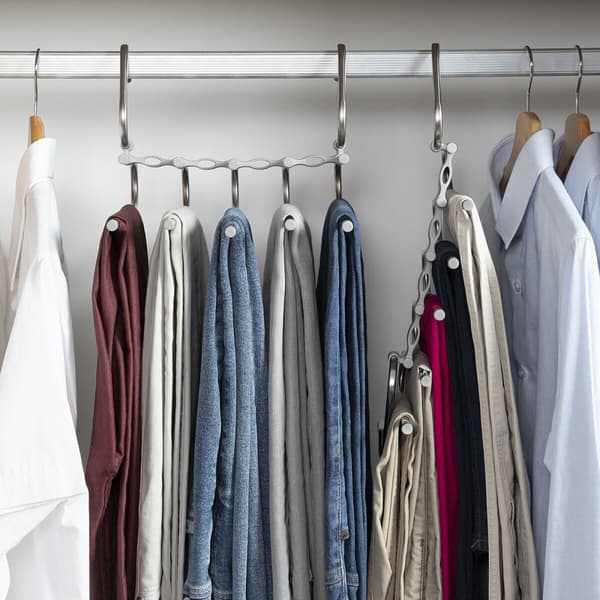 5-in-1 useiden housujen ripustin Havser InnovaGoods